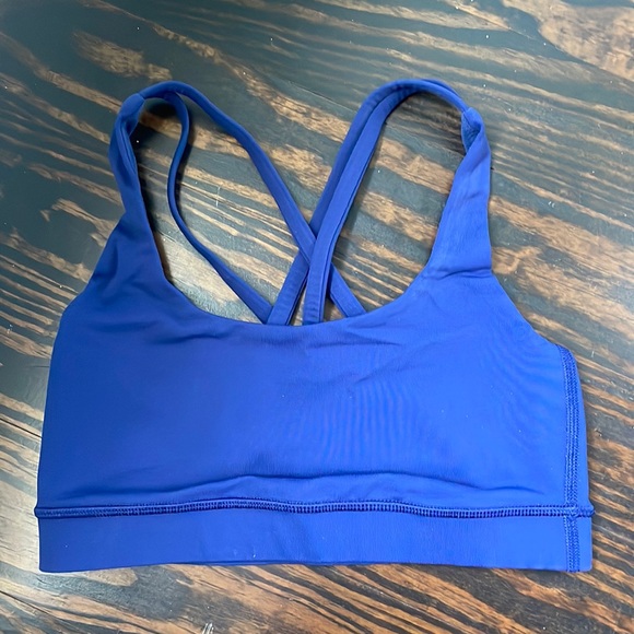 Lululemon Energy Sports Bra in size 2 - Picture 3 of 6